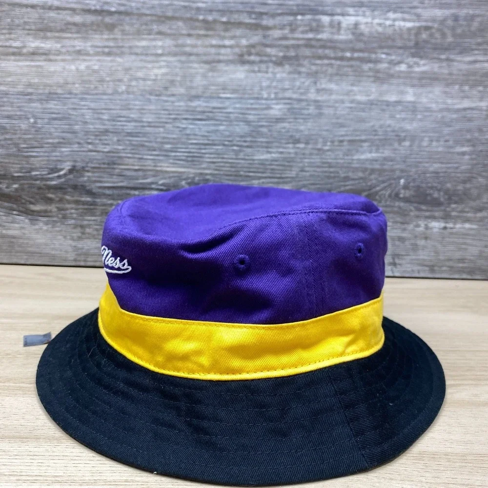Mitchell & Ness good used